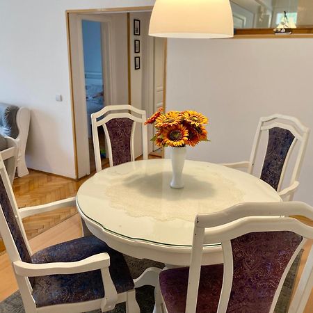 מוסטר Bonita Apartments מראה חיצוני תמונה