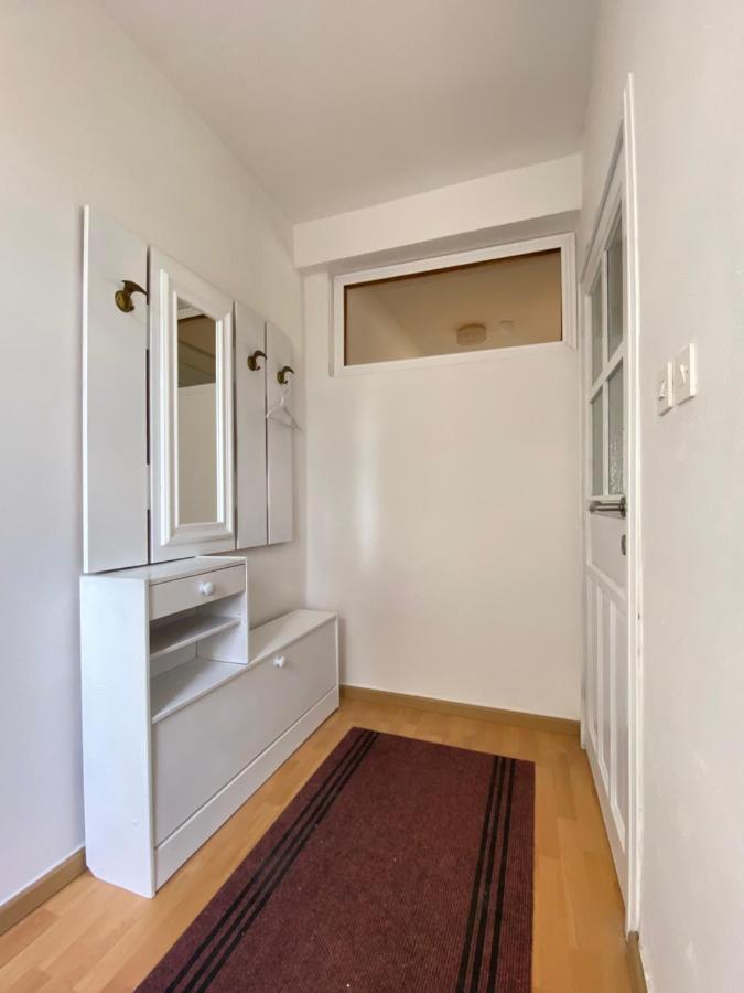 מוסטר Bonita Apartments מראה חיצוני תמונה