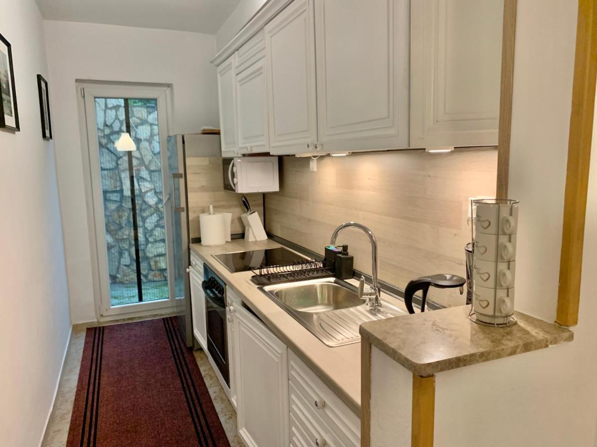 מוסטר Bonita Apartments מראה חיצוני תמונה