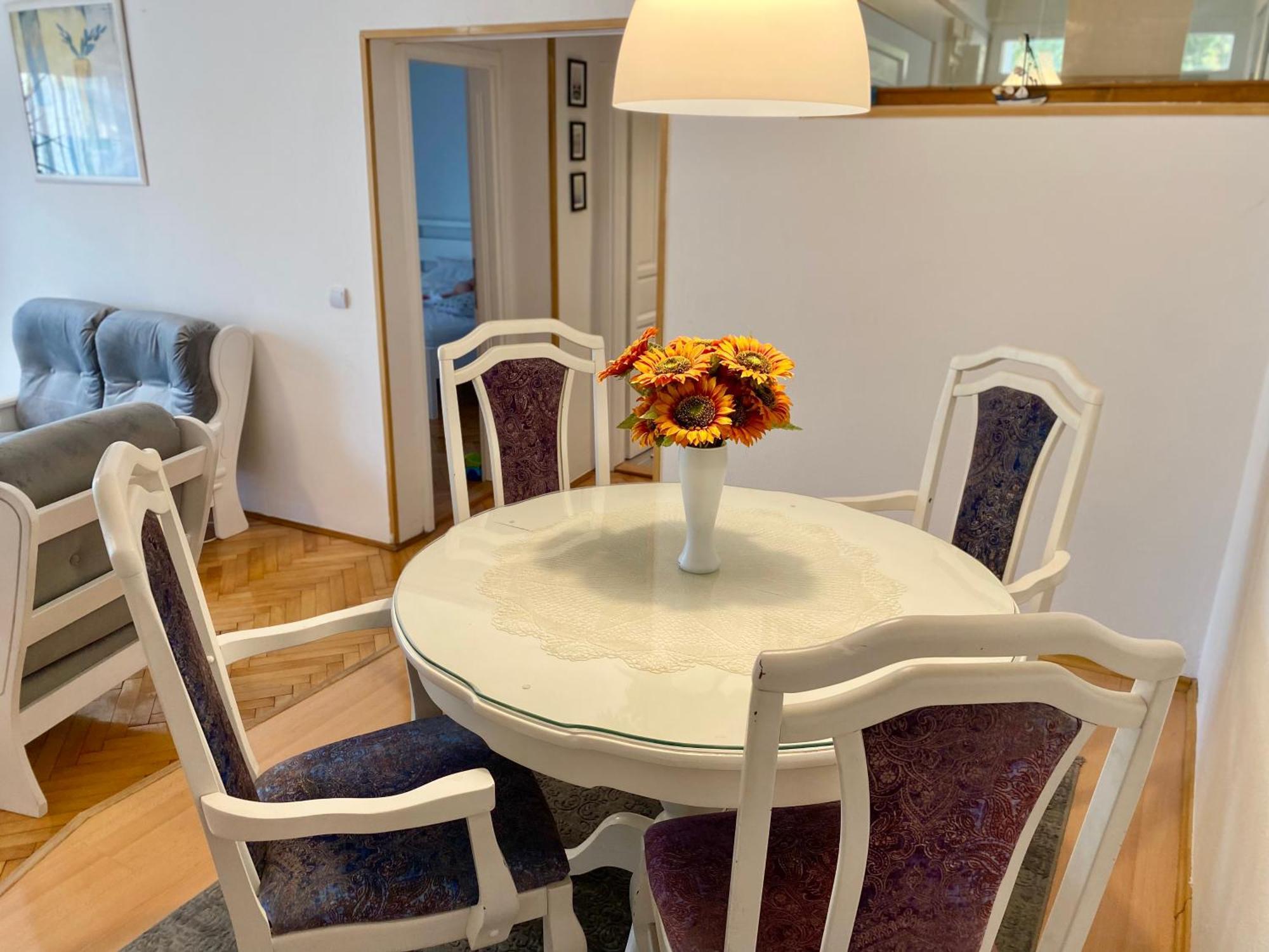 מוסטר Bonita Apartments מראה חיצוני תמונה