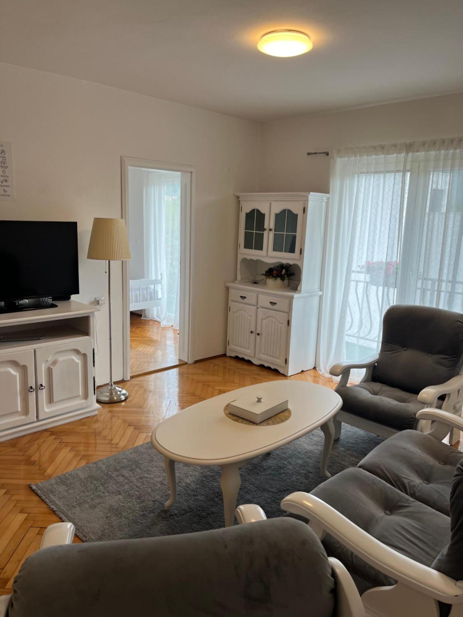 מוסטר Bonita Apartments מראה חיצוני תמונה